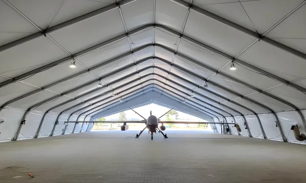Introduction to airplane tent tent